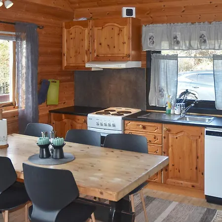 6 Person In Hébergement de vacances Bud